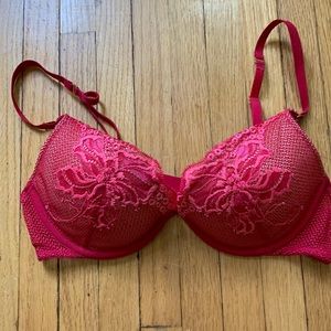 Victoria’s Secret red lace push-up bra